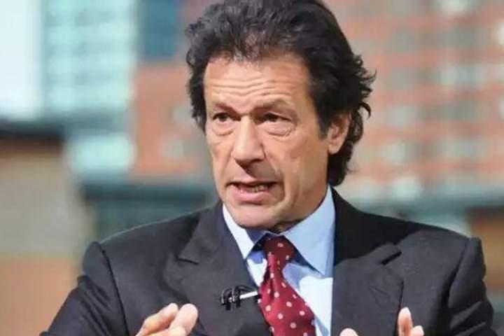 عمران خان: پاکستان به موفقیت روند صلح در افغانستان متعهد است